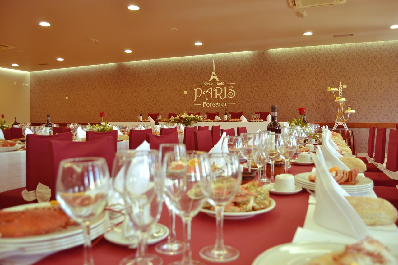 Hostal-Restaurante Paris Форкарей Экстерьер фото